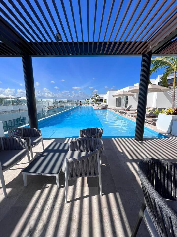 Luxury 1br In Serenada Building